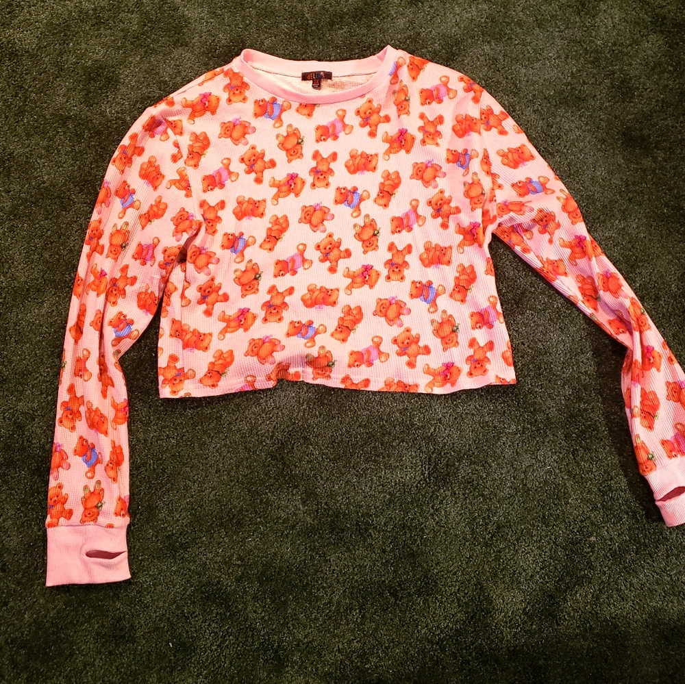 Bear cropped dolls kill top